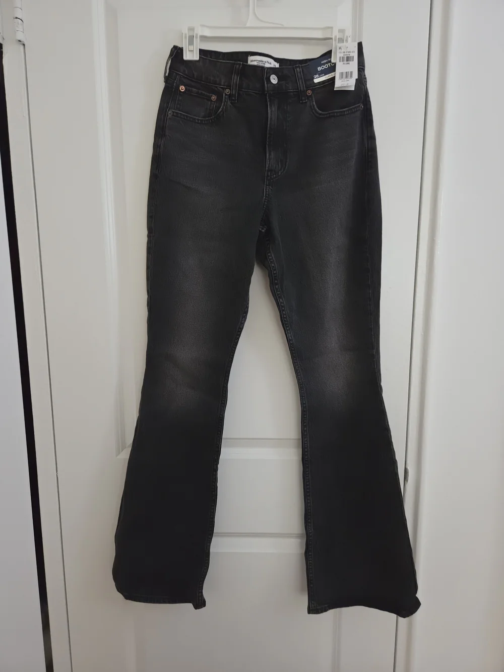 NWT Abercrombie Women's Curve Love High Rise Bootcut Jean